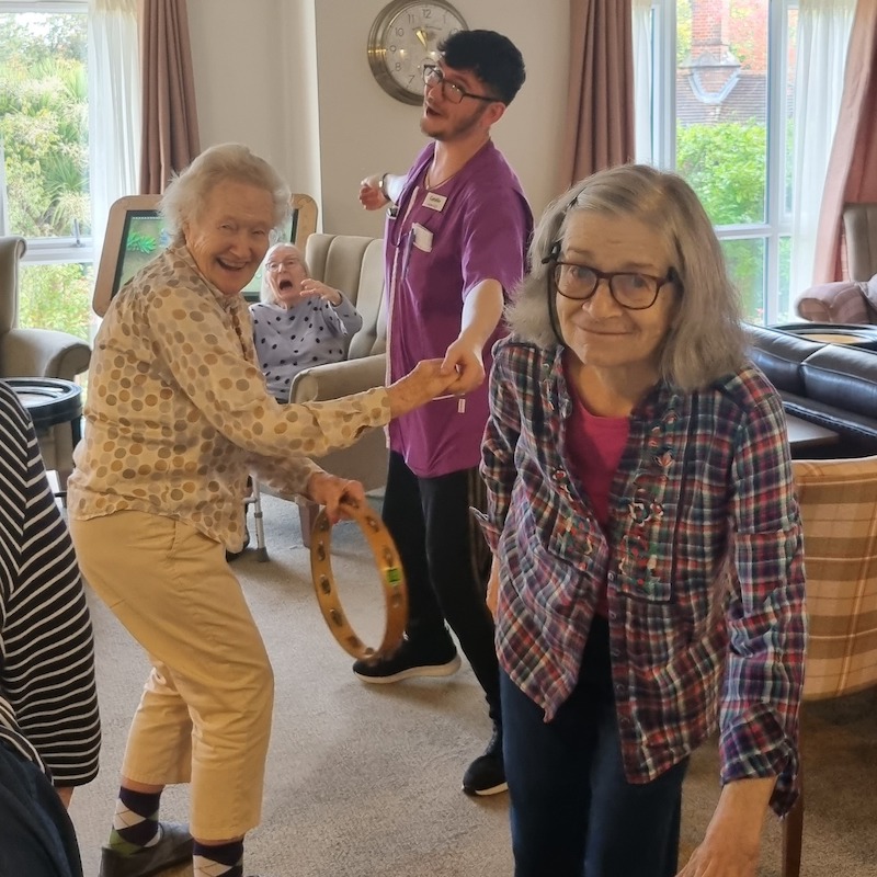 Martlet Manor Care Home, Haywards Heath by Care UK nursing jobs, care jobs, clinical & healthcare jobs and careers information by Nurses.co.uk