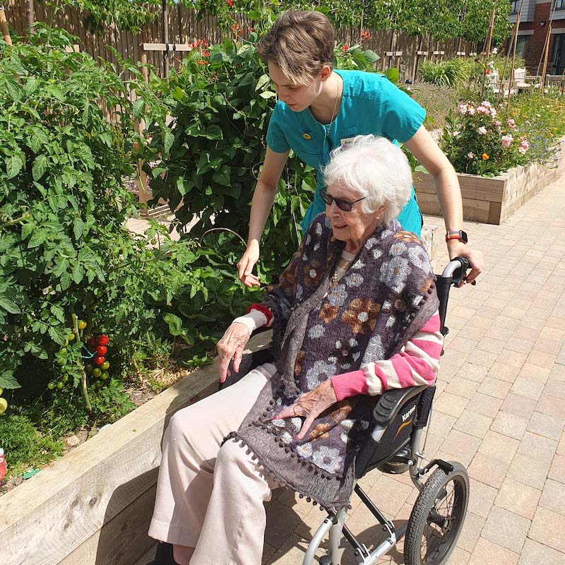 Chichester Grange Care Home by Care UK nursing jobs, care jobs, clinical & healthcare jobs and careers information by Nurses.co.uk